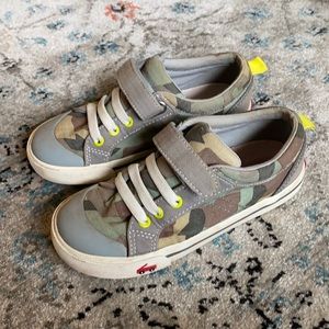 Cute camo sneakers!